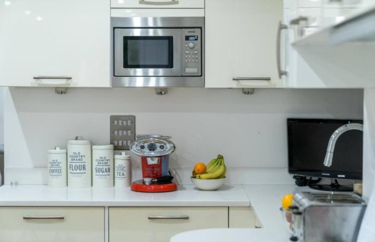 Appartamento Niru Experience Luxury Boutique Garden 2bd 2ba Londra
