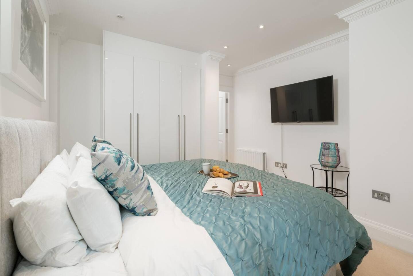 Appartamento Niru Experience Luxury Boutique Garden 2bd 2ba